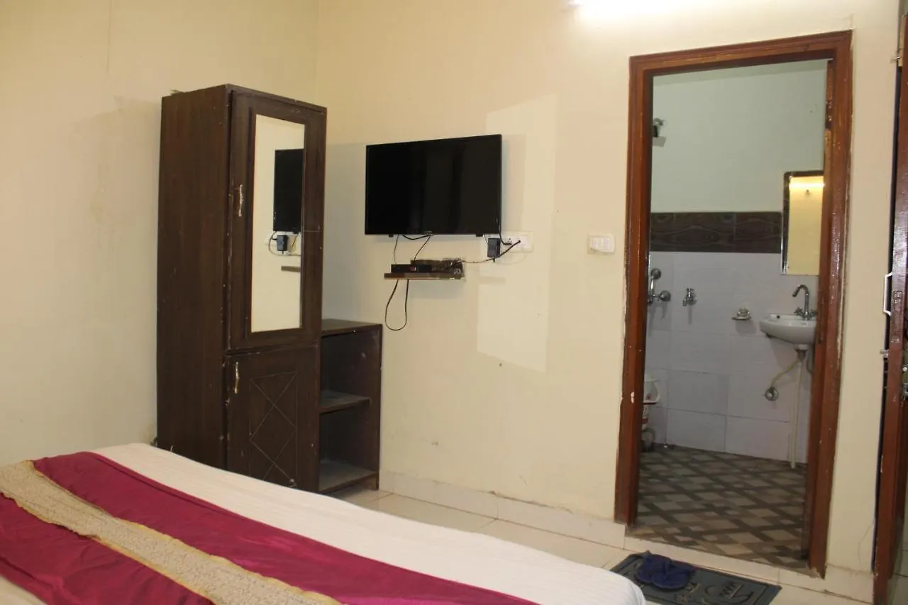 Hotel The Diamond Ring Chandigarh