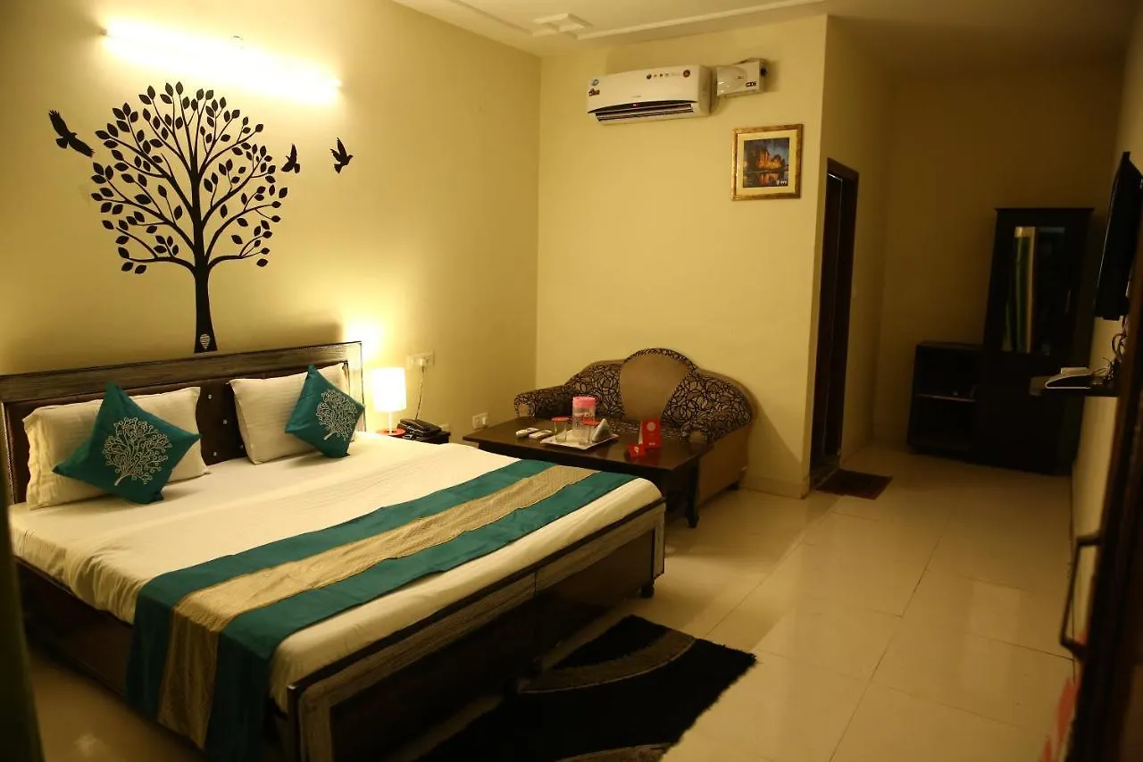 Hotel The Diamond Ring Chandigarh